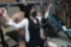 fc2-ppv 4676629 FC2-PPV-4676629 *第一次有限的硬幣 * [未經審查]超級變態總統的慾望永遠不會停止。她在她驕傲的肌肉訓練室裡犯了一個苗條，美麗的已婚婦女。