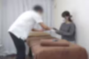 FC2-PPV-4814573 ♡12/28迄半額！【無/なま中出し】お顔もスタイルも美しく、とても魅*的なOLさんがまた来店してくれました。すばらしいプロポーションのうえ、イイ香りをされています。 ホットオイルがお好きなようです。