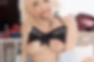 fc2-ppv 4831964 「真實Cosplayer/個人射擊」來自《Fate/Grand Order》的貞德終於聖潔登場了❣連聖人都被意外的潮吹弄糊塗了♡持續性交直到她豐滿的陰部變得愚蠢的高質量奇聞趣事♡ | | FC2電子市場