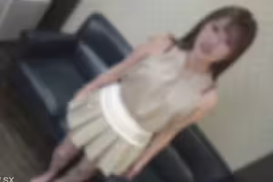 fc2-ppv 4944509 【初拍】天真爛漫的瘦弱美女。雪白細緻的身體被大雞巴和濃稠精液內射了！| FC2電子市場