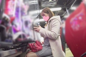 FC2-PPV 1448399 Non-amateur Individual Shooting Save A Woman Who Has Lost Money At A Pachinko Parlor Its Okay To Succeed In Taking It Out But The Daughter Was Dangerous A Crazy Dirty...