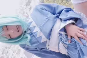 fc2-ppv 4825071 [個人拍攝中出服裝H♥]可愛光滑的剃光陰戶和純白及膝高筒襪是最佳搭配♥最深的中出懷孕SEX！！| FC2電子市場