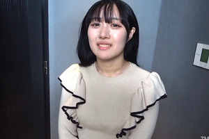 fc2-ppv 4618736 [瀏覽。惡魔/大三人三人的深喉喉嚨做好準備後，她很難訓練，暨在裡面，暨和大，臉和暨