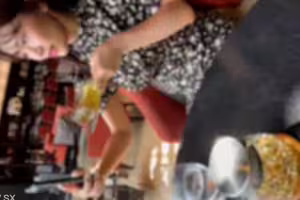 fc2-ppv 4693923 *紀念新帳戶[未經審查]的80％的折扣** **是一位經歷了該行業成立10週年的理髮級AV女演員。我的陰莖最喜歡的秘密外表。精液被擠進了惡魔技巧和惡魔般的陰道。。