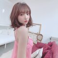 我眼中的S咖女優(4)：她們都超認真！ 2020-01-28 09:52:18作者：一劍浣春秋 &nbsp;| 查看：32534　　「請問，三上悠亜會不會耍大牌啊？」　　有個對她有興趣(不是性趣)的老闆這麼問，我毫不思索地回答她：「完全不會，事實上，她應該比大家想像的認真。」　　並不是為了爭取案子才這麼說，因為三上悠亜的問題一 ... 男性化之後⋯美谷朱里、大浦真奈美聯手兩穴晶エリー！
