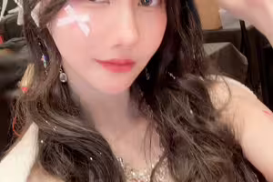 7月中就沒拍片了!藍芽みずき(藍芽瑞季)自爆和事務所有金錢糾紛! ... 7月中就沒拍片了!藍芽みずき(藍芽瑞季)自爆和事務所有金錢糾紛! ...