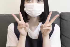 FC2-PPV-4823194 「わたしのもらってください、、」アイドル級の美女の初体験記録になります。