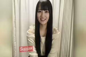 FC2PPV 4841016 她的第一次三人行！與曾經是知名偶像組合成員的超人氣地下偶像進行真實的奶油派性愛！