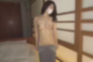 fc2-ppv 4908256 ♡5/31日止半價【無・完全素人・生中出】迷殺BODY的超美人OL小姐，第一次誘惑老頭的陰茎！硬挺的生陰茎，內射一發＆陰毛射精的兩發出！大量噴濺現場 ＜ | FC2電子市場