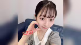 FC2PPV 4998939 【元アイドル卒業直後を最速キャッチ!】無敵のスマイルと名付けられた純情美女本物ジモドル（地元アイドル）無邪気なその笑顔は地元の一番星。オタク発狂間違いなし。LIVE
