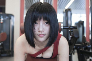 (正妹牆)19歲正妹被封中國最美臀部美到不科學、天使臉孔少女美臀冠軍緊身褲包不住極品蜜桃臀