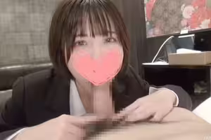 fc2-ppv 4677406 [直到今天的980分！]皮膚膚淺，短髮。細長的小胸部。JD3：與她的性愛朋友的性愛視頻。我得到了一家銀行的工作機會