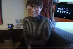 fc2-ppv 4852051 限定✨【這是我的小●●】初次見面就來第二回合。明明有交往五年的男友，卻被地味巨乳的醫療事務員奈々（22歲）奪走身心【第二彈偷拍】 | FC2電子市場