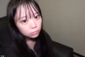 fc2-ppv 4988707 31日迄 1490pt!!【初】※經驗人數2人 上京剛到的處女。偶像系 美女。 粗毛陰道兩次內射！(附贈品) | FC2電子市場