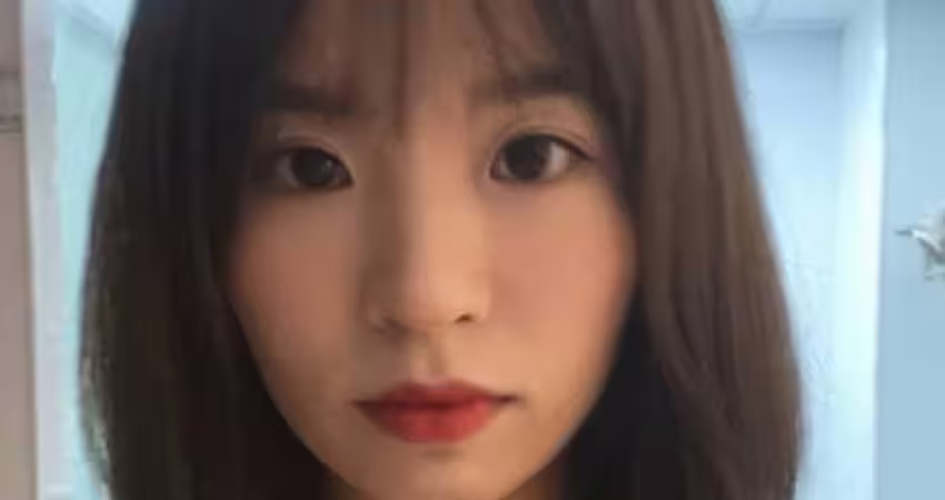 短发钢牙小少妇-热带鱼